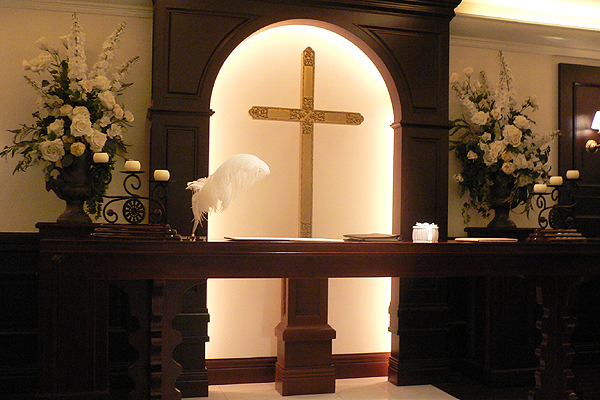 �`���y��